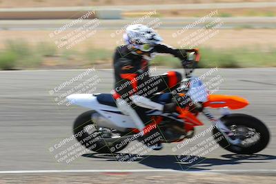 media/Sep-24-2022-TrackXperience (Sat) [[08127a19bf]]/Intermediate Group/session 3 turn 11/